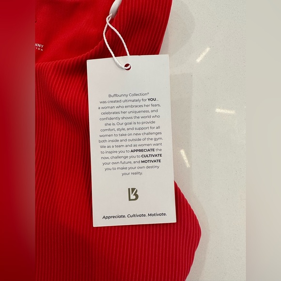 Buffbunny Cross Roads Salsa Red Crop Top - Picture 2 of 6